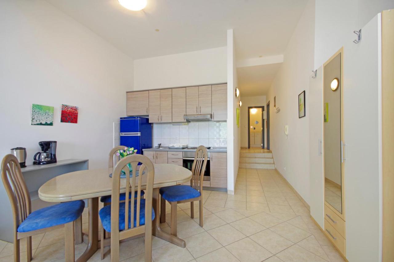Matanovi Dvori Md Apartments Makarska Extérieur photo